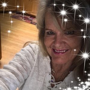 Meet your Posher, Vickie